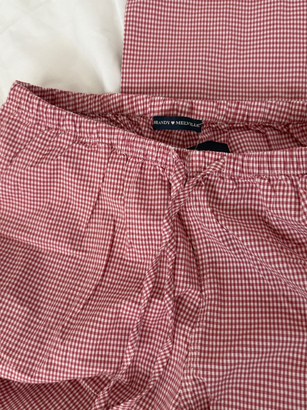Brandy Melville plaid anastasia pants one size details: -NWT -red and white - Picture 4 of 4